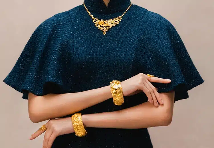 Barang kemas emas dari koleksi SK Jewellery