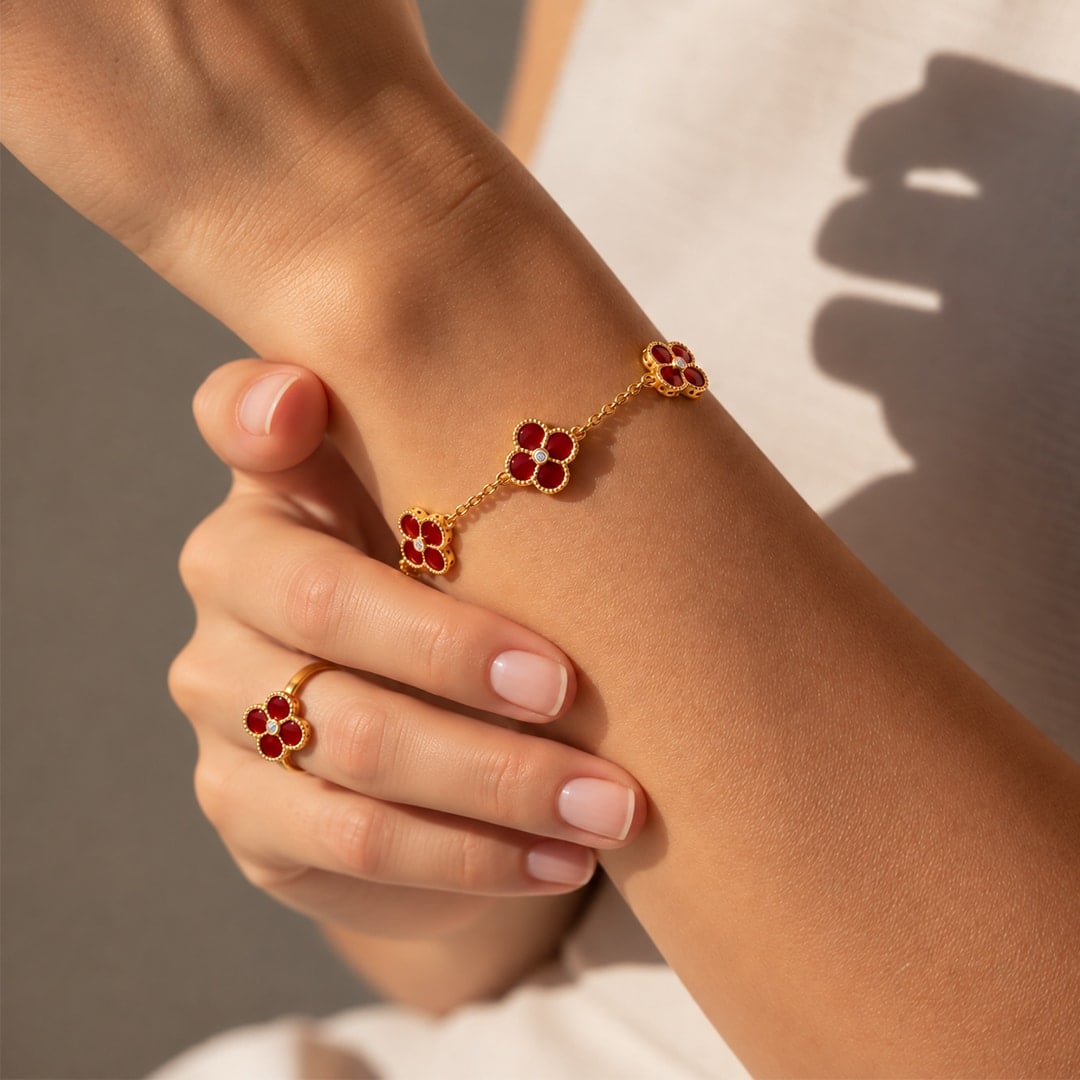 Red Agate Golden Bloom 916 Gold Ring