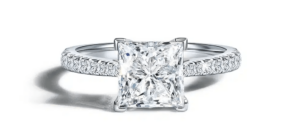 princess cut diamond engagement ring
