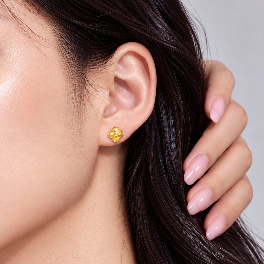 Lustrous Frosty Clover 999 Pure Gold Earrings
