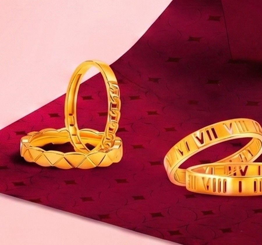 Cincin tunang emas dari SK Jewellery