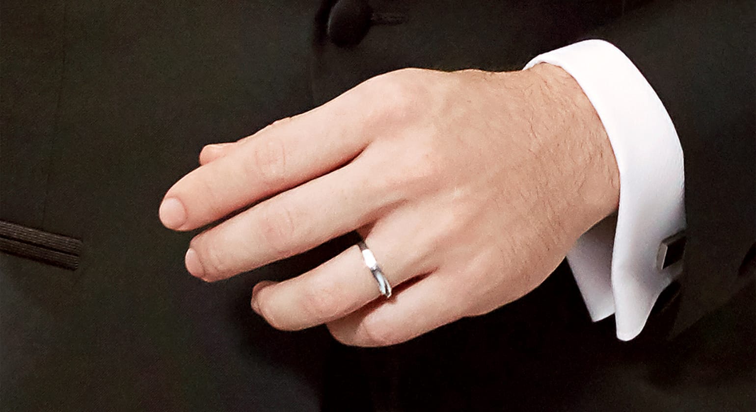 wedding ring for men
