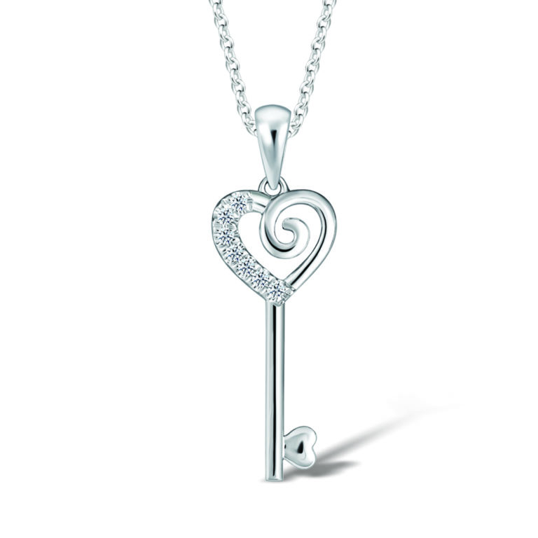 Heart Aswirl Key Starlett Diamond Pendant