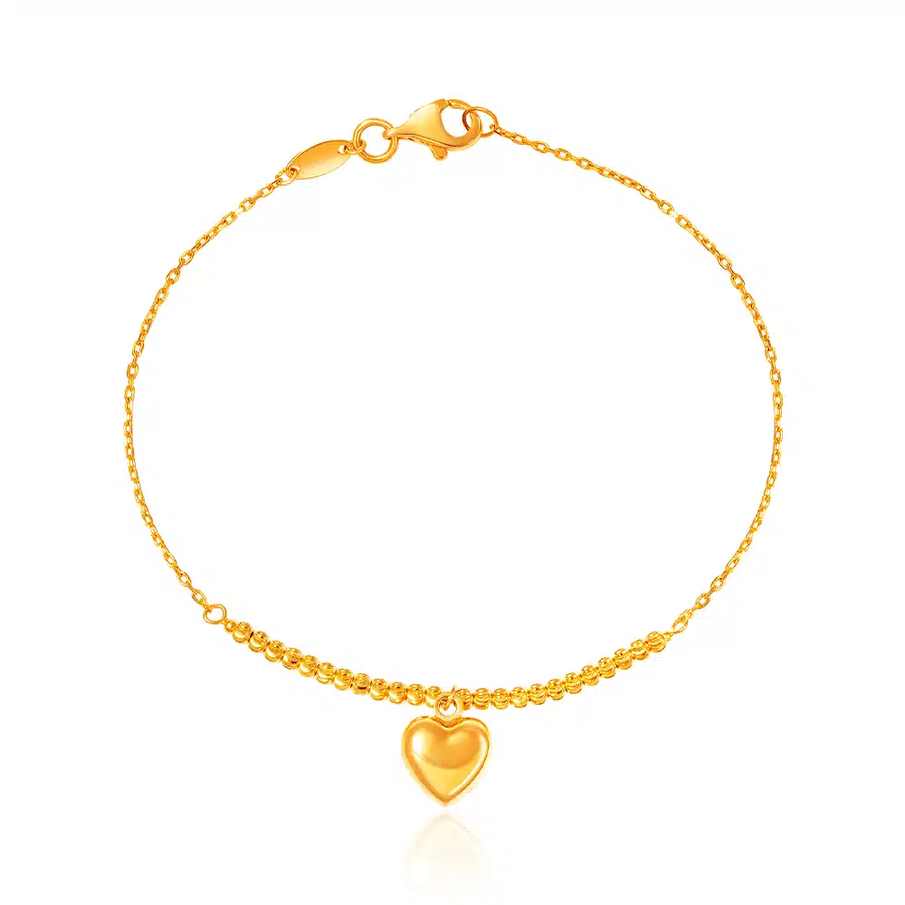 SK BRACELET FOR WOMEN GOLD FULL OF LOVE layout of the bracelet featuring a dainty heart with beads made in 916 gold