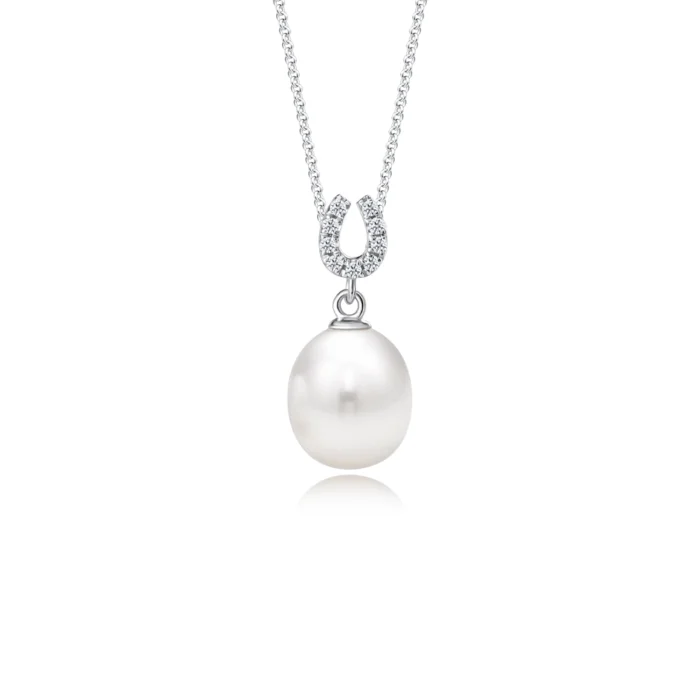 GUINEVERE pretty freshwater PEARL PENDANT & NECKLACE with 10k white gold chain and lab grown diamond