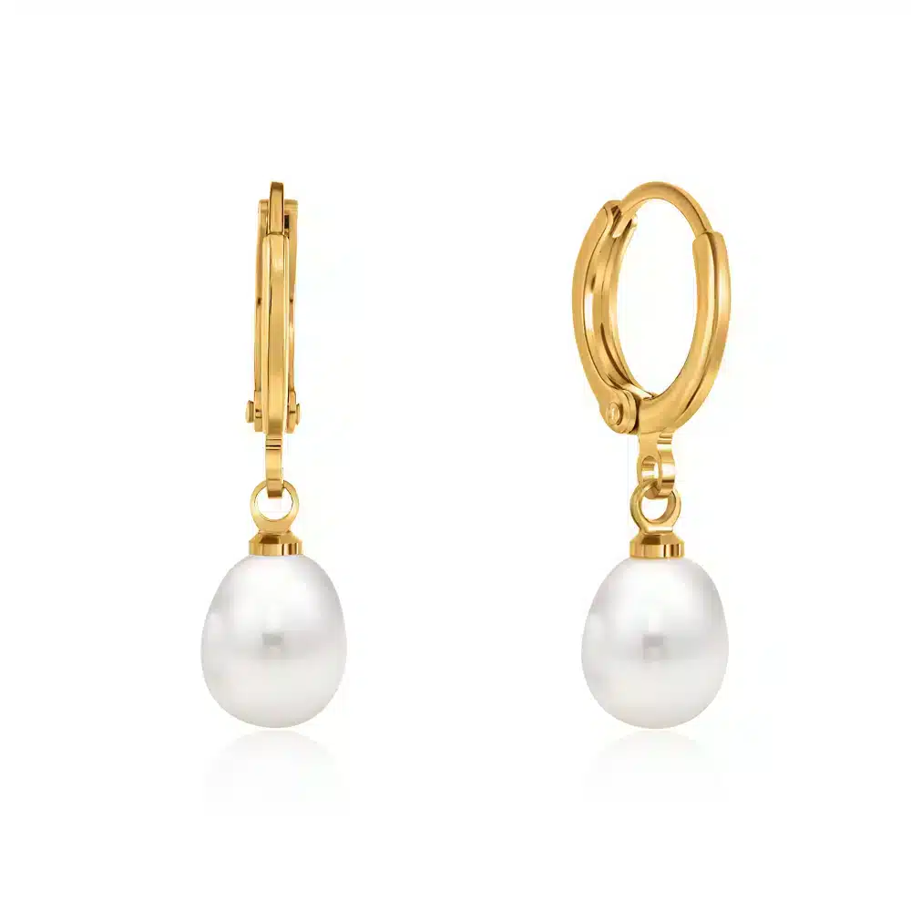 How to Clean Earrings: Gold, Silver, Pearls, Diamonds